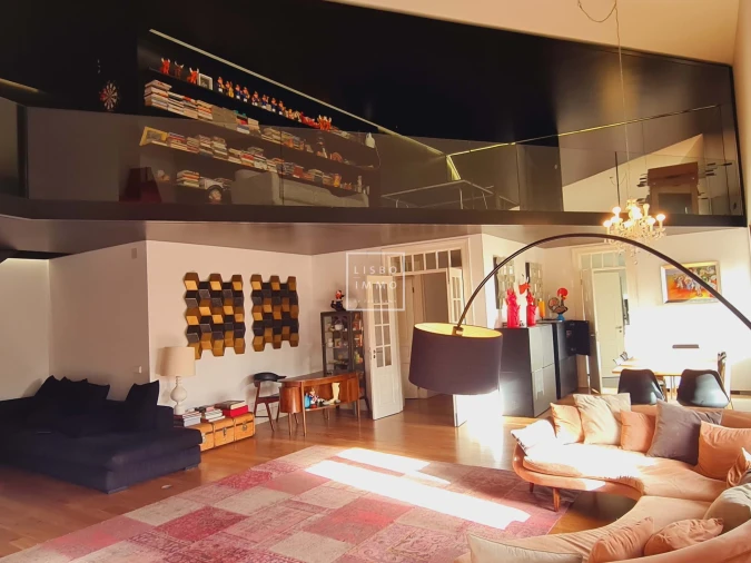 Apartamento T4 para Venda em Alcantara Foto 7