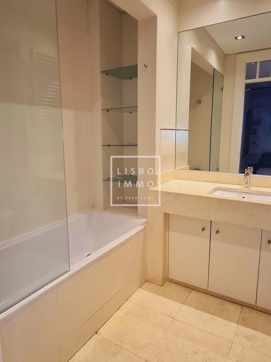 Apartamento T4 para Venda em Alcantara Foto 34