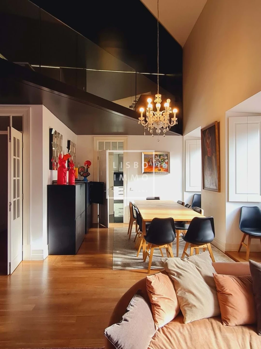 Apartamento T4 para Venda em Alcantara Foto 11