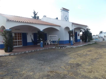Moradia T10 para Venda em Grândola e Santa Margarida da Serra