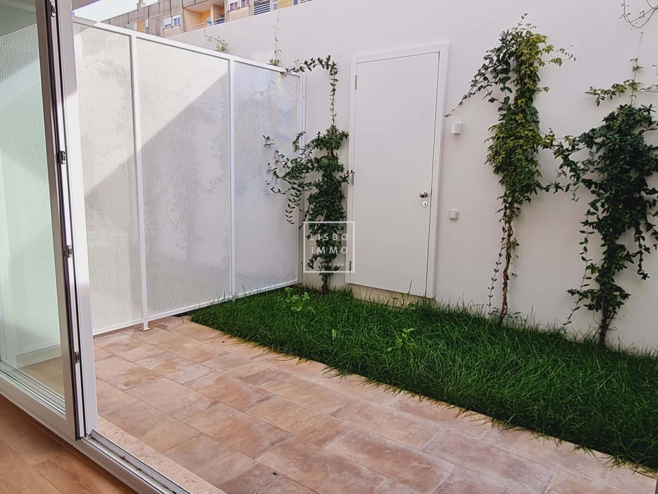 Apartamento T1 para Venda em Campo de Ourique Foto 8