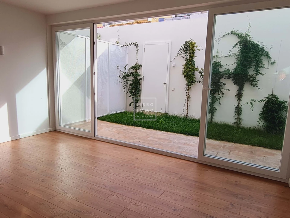 Apartamento T1 para Venda em Campo de Ourique Foto 6