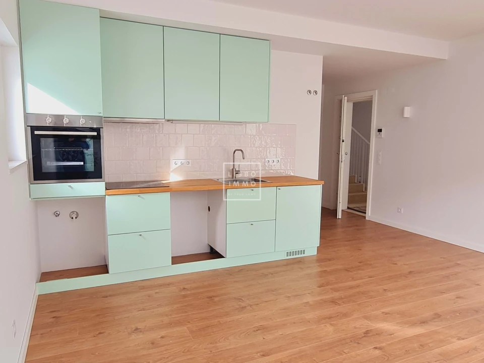 Apartamento T1 para Venda em Campo de Ourique Foto 4