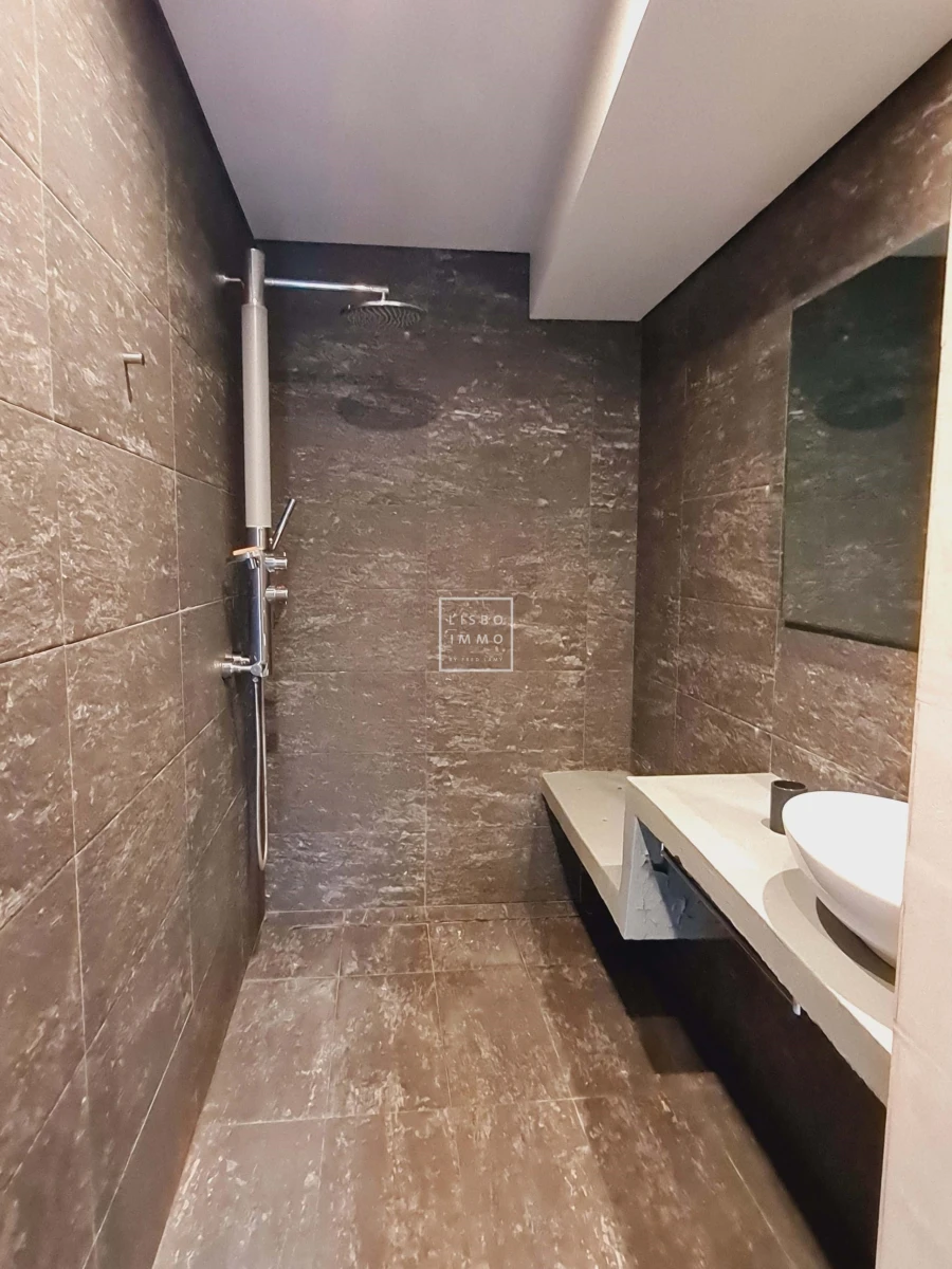 Apartamento T9 para Venda em Santa Maria Maior Foto 36