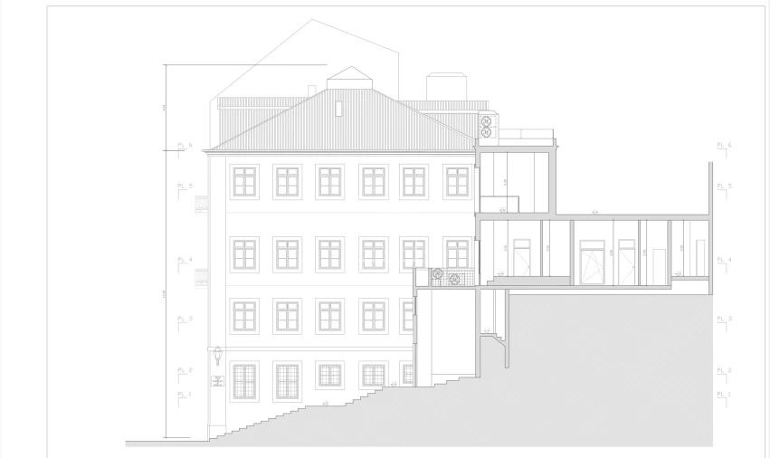 Moradia T9 para Venda em Santa Maria Maior Foto 57