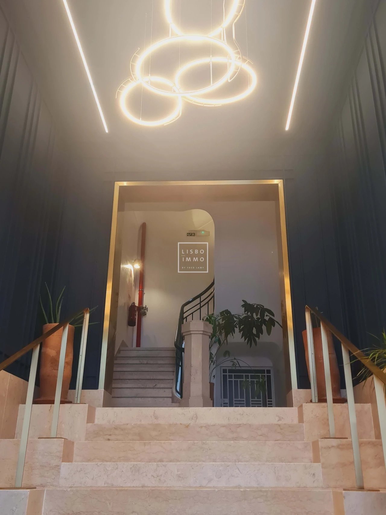 Apartamento T2 para Venda em Santo António Foto 45