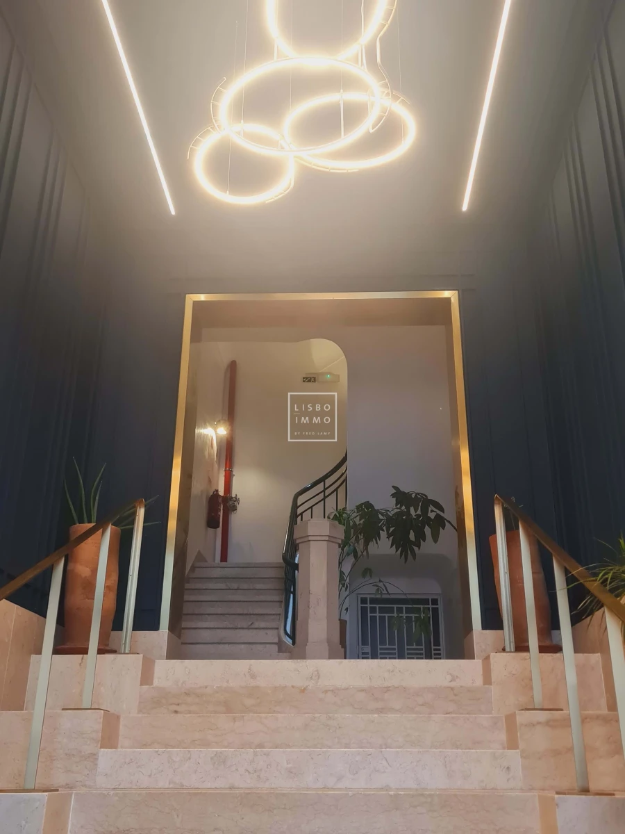 Apartamento T2 para Venda em Santo António Foto 45