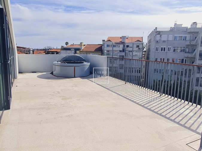 Apartamento T2 para Venda em Santo António Foto 3