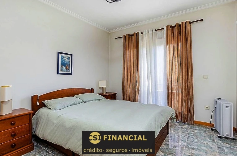 Apartamento T2 para Venda em Esmoriz Foto 4