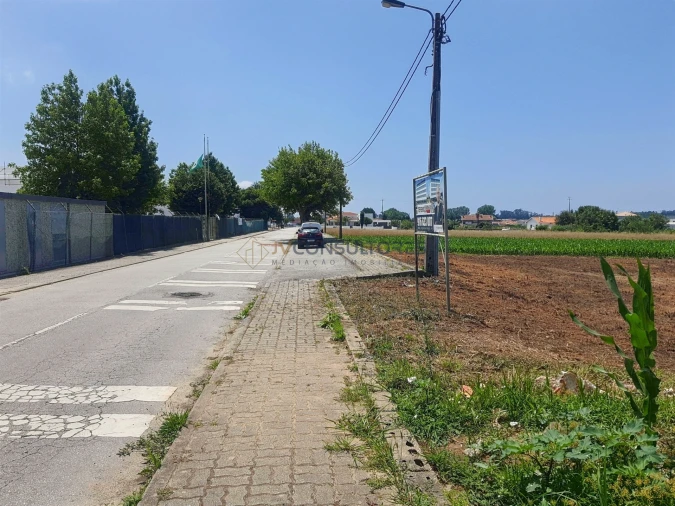Terreno para Venda em Avanca Foto 12