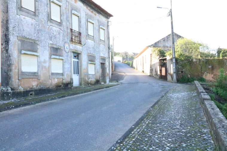 Quinta T3 para Venda em Canelas e Fermelã