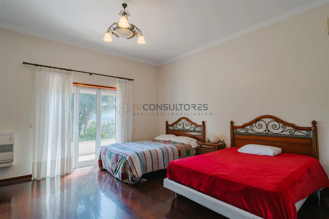 Moradia T3 para Venda em Ossela Foto 28