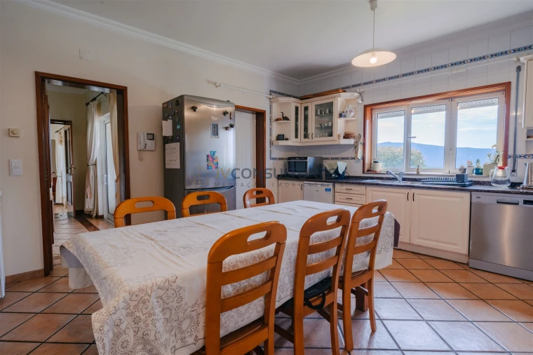 Moradia T3 para Venda em Ossela Foto 20