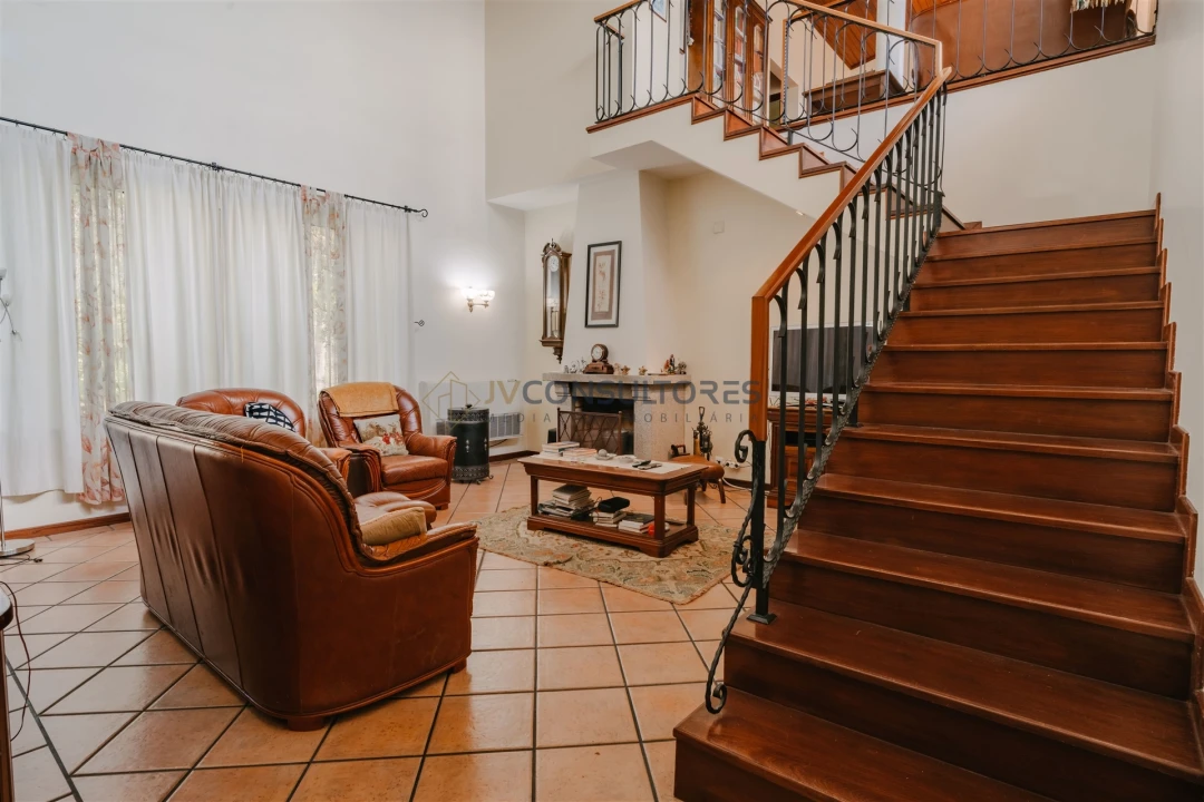 Moradia T3 para Venda em Ossela Foto 11