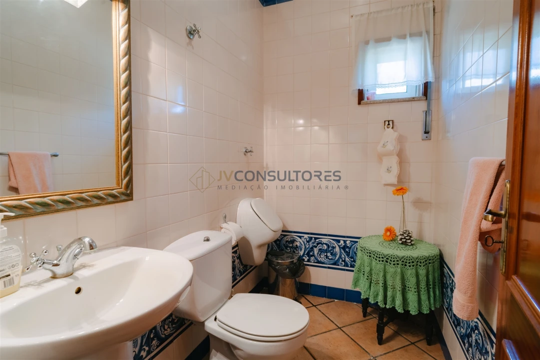 Moradia T3 para Venda em Ossela Foto 17