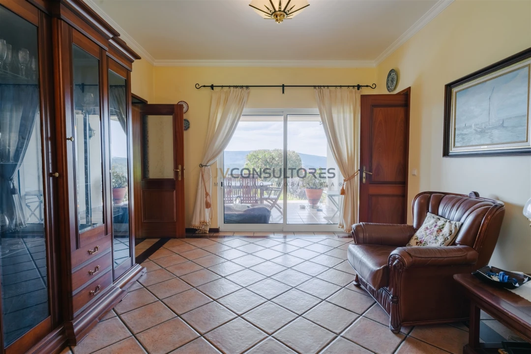 Moradia T3 para Venda em Ossela Foto 16