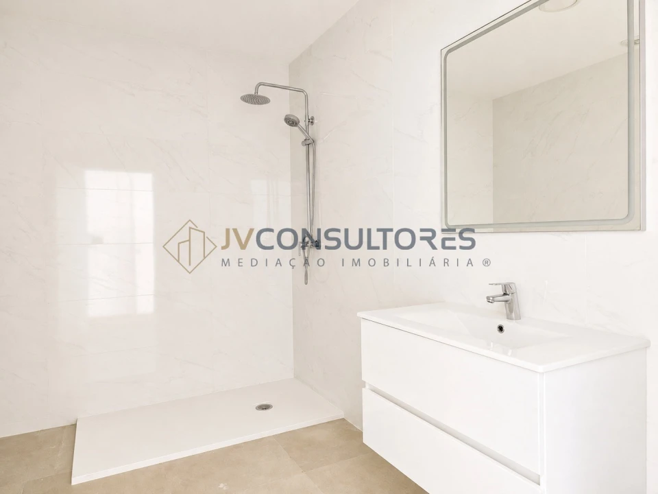 Apartamento T2 para Venda em Valongo do Vouga Foto 7