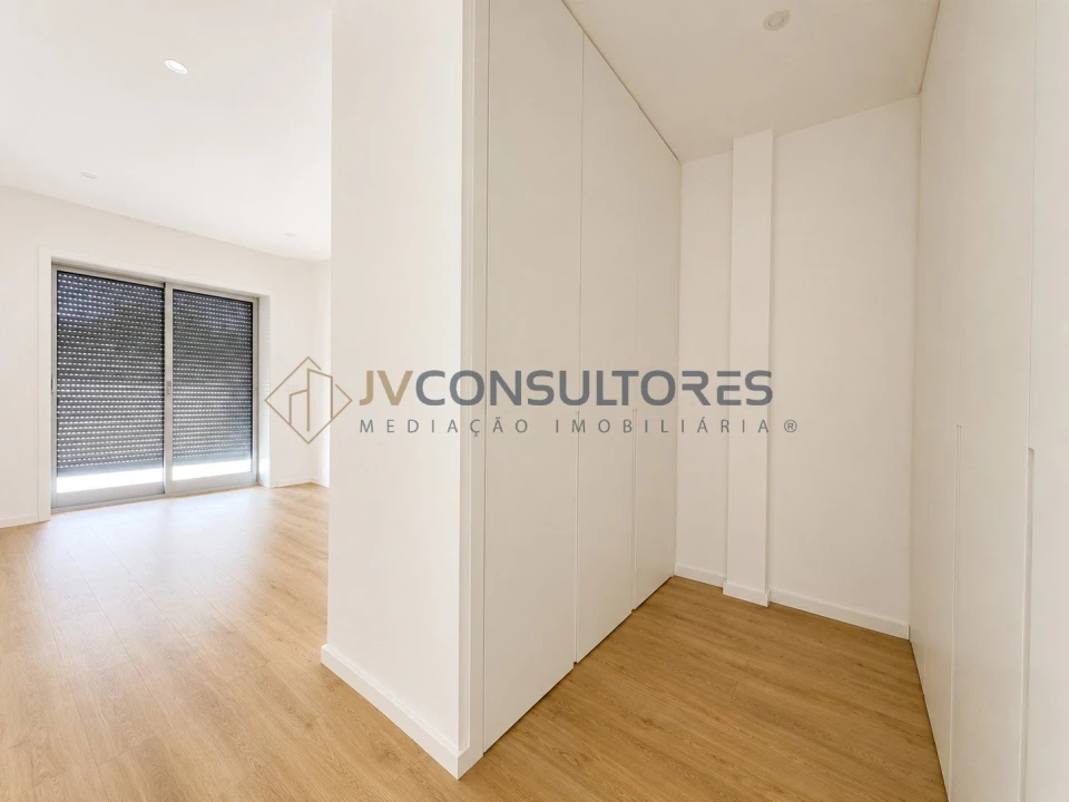Apartamento T2 para Venda em Valongo do Vouga Foto 8