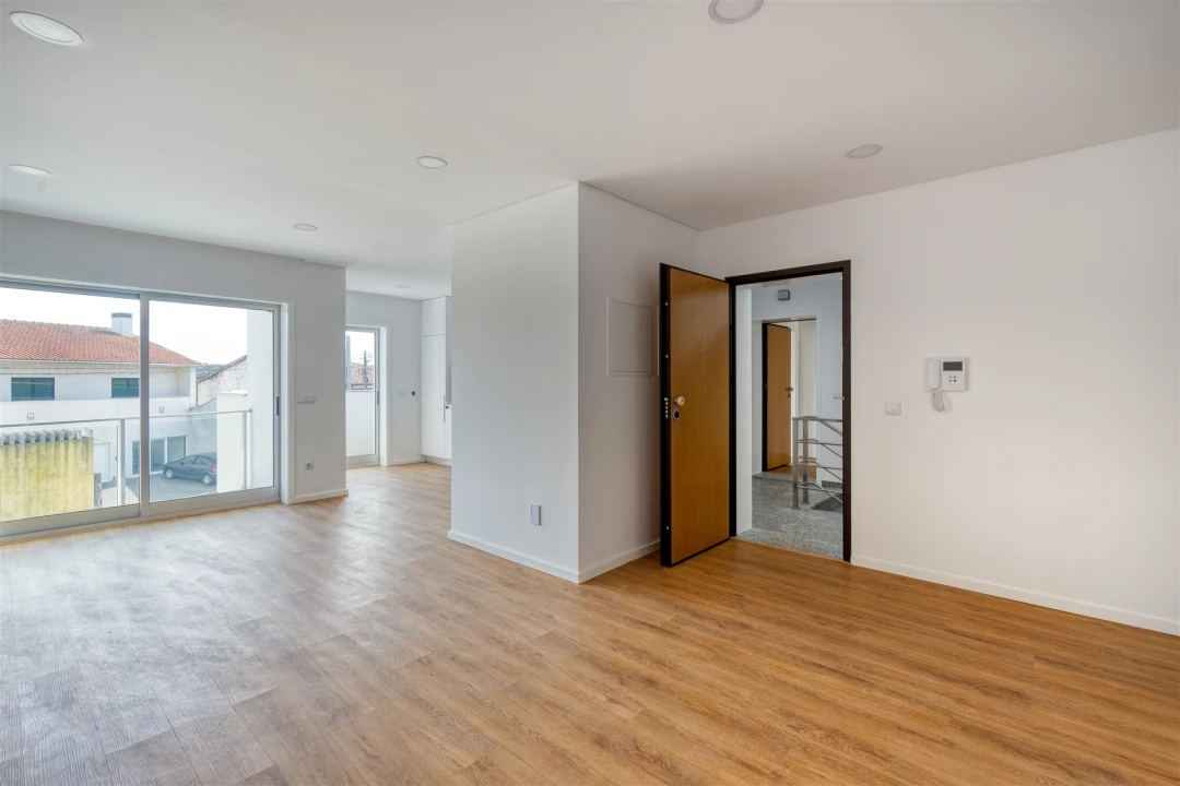 Apartamento T2 para Venda em Valongo do Vouga Foto 115