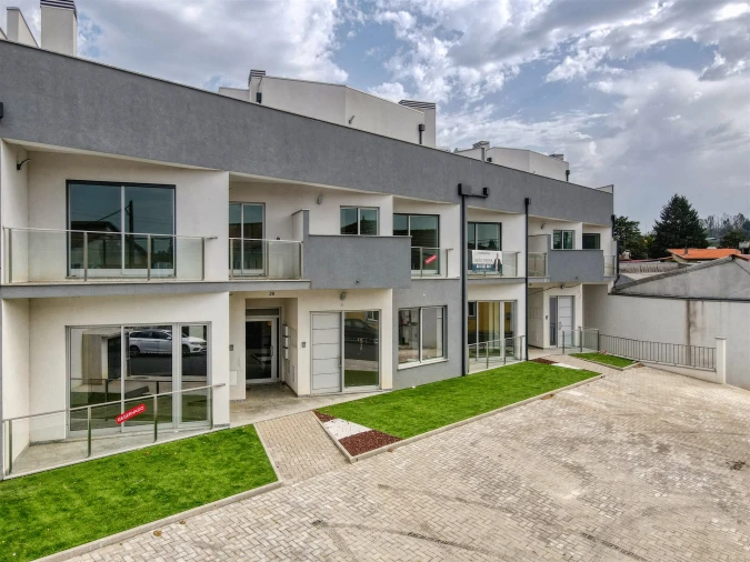 Apartamento T2 para Venda em Valongo do Vouga Foto 6