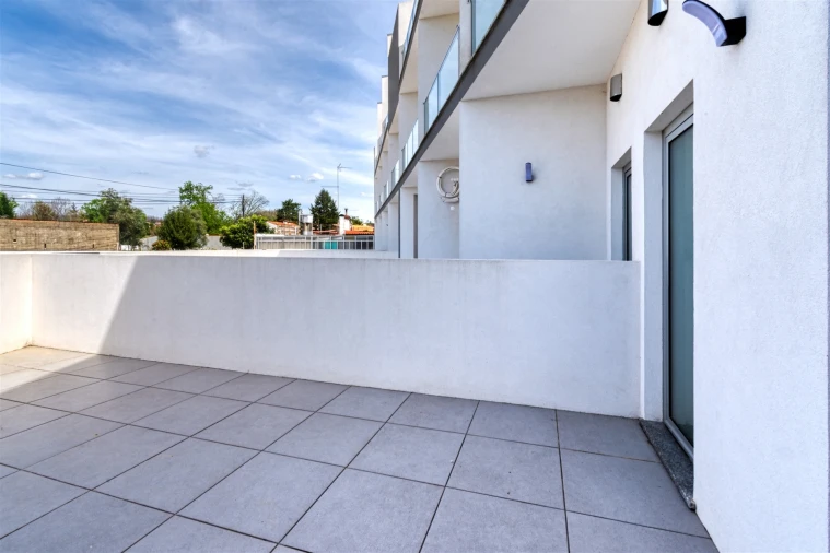 Apartamento T2 para Venda em Valongo do Vouga Foto 9