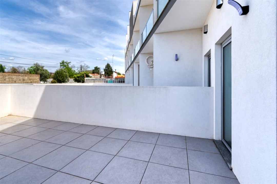 Apartamento T2 para Venda em Valongo do Vouga Foto 9