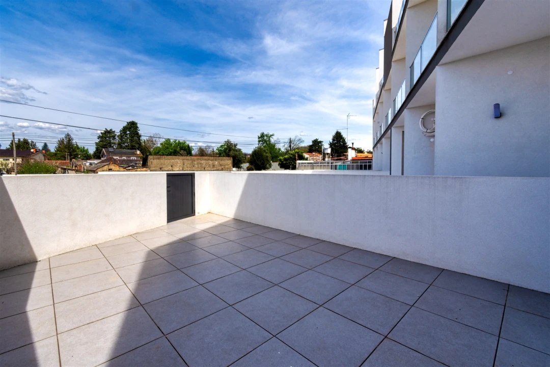 Apartamento T2 para Venda em Valongo do Vouga Foto 3