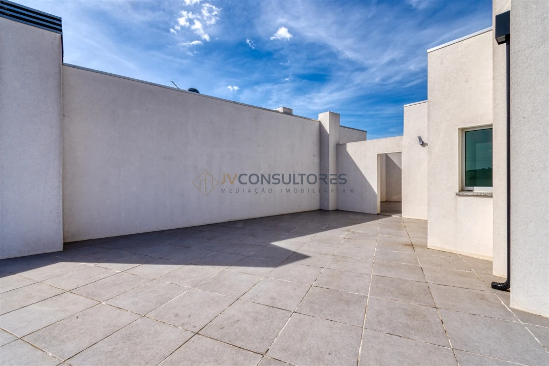 Apartamento T1 para Venda em Valongo do Vouga Foto 101