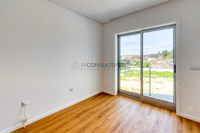 Apartamento T1 para Venda em Valongo do Vouga Foto 55