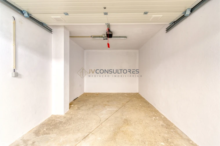 Apartamento T1 para Venda em Valongo do Vouga Foto 111