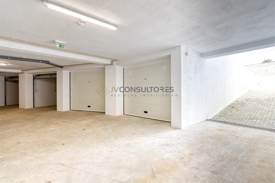 Apartamento T1 para Venda em Valongo do Vouga Foto 108