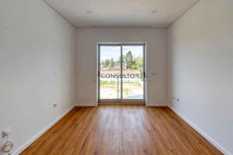 Apartamento T2 para Venda em Valongo do Vouga Foto 86