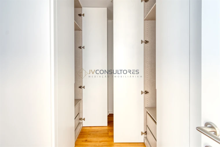 Apartamento T2 para Venda em Valongo do Vouga Foto 33