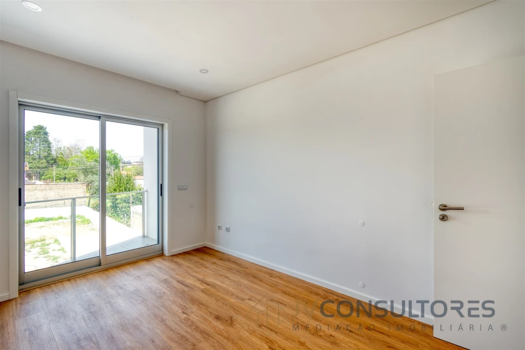 Apartamento T2 para Venda em Valongo do Vouga Foto 27