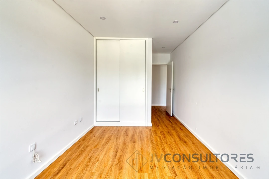 Apartamento T2 para Venda em Valongo do Vouga Foto 22