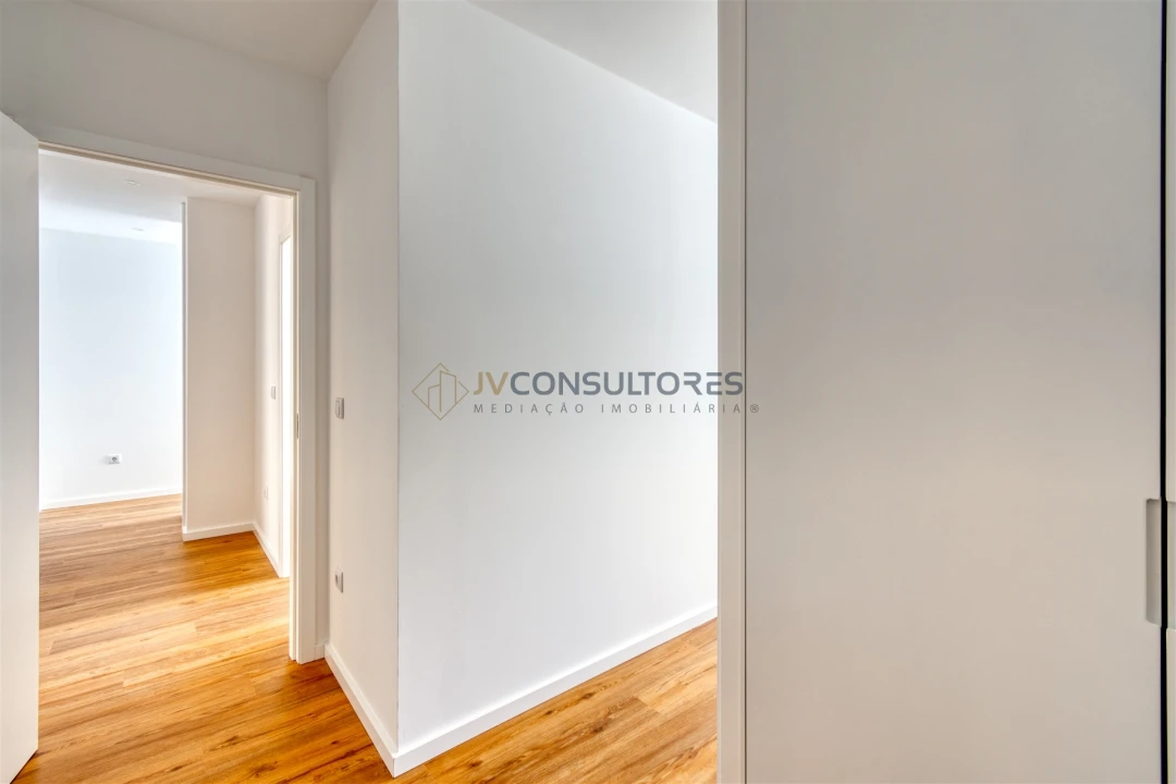 Apartamento T2 para Venda em Valongo do Vouga Foto 49