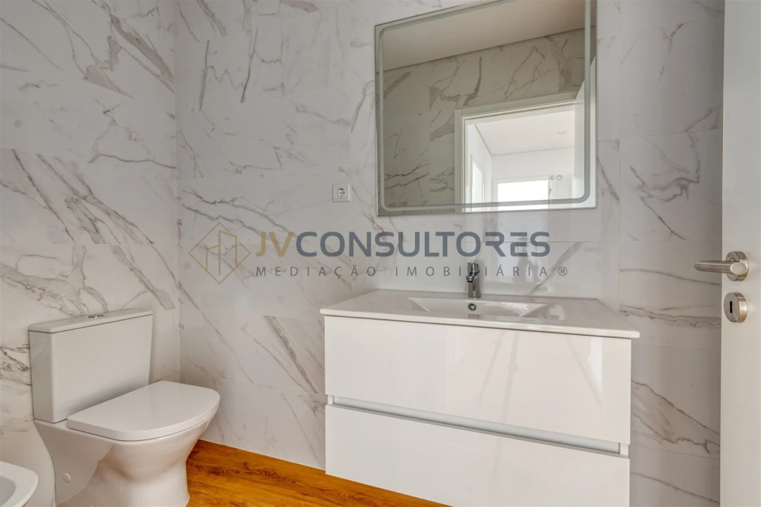 Apartamento T2 para Venda em Valongo do Vouga Foto 29