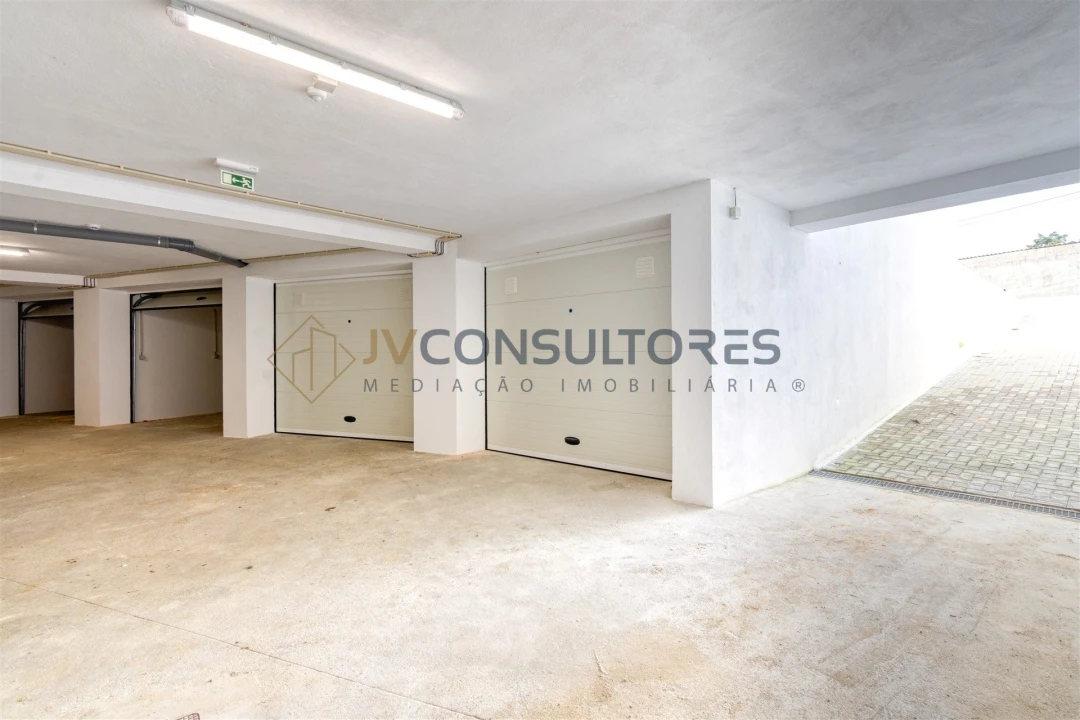 Apartamento T2 para Venda em Valongo do Vouga Foto 14