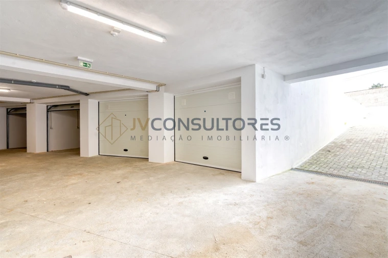 Apartamento T2 para Venda em Valongo do Vouga Foto 14