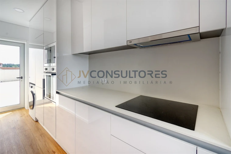 Apartamento T2 para Venda em Valongo do Vouga Foto 5