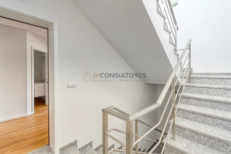 Apartamento T2 para Venda em Valongo do Vouga Foto 65