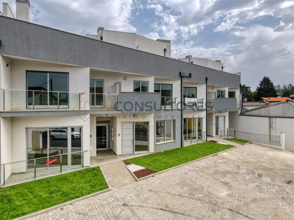 Apartamento T2 para Venda em Valongo do Vouga Foto 39