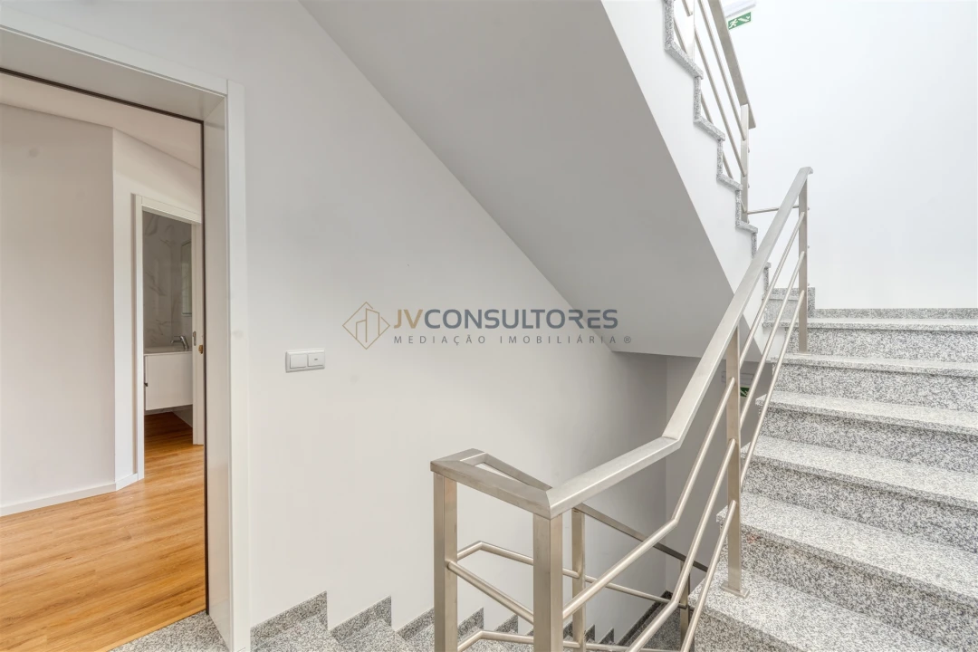 Apartamento T2 para Venda em Valongo do Vouga Foto 65