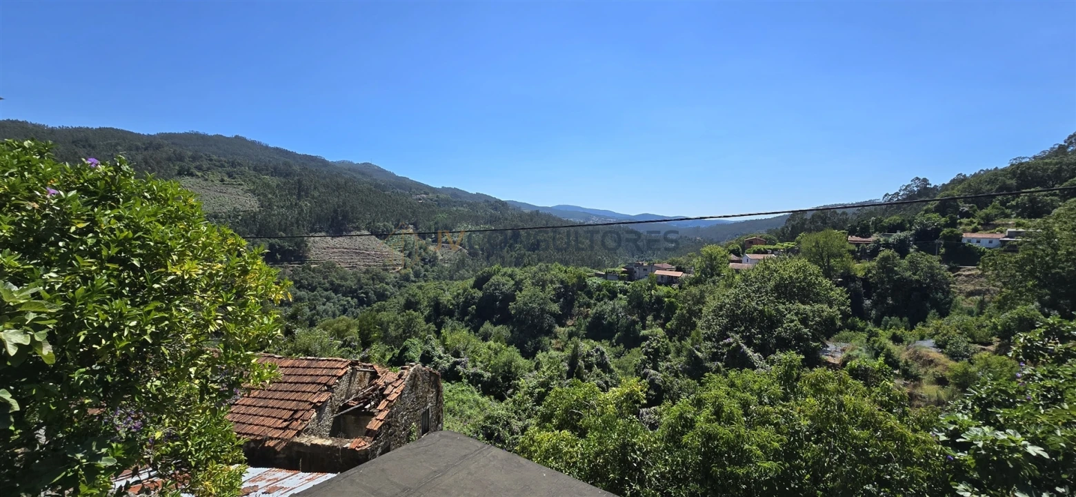 Moradia T1 para Venda em Rocas do Vouga Foto 32