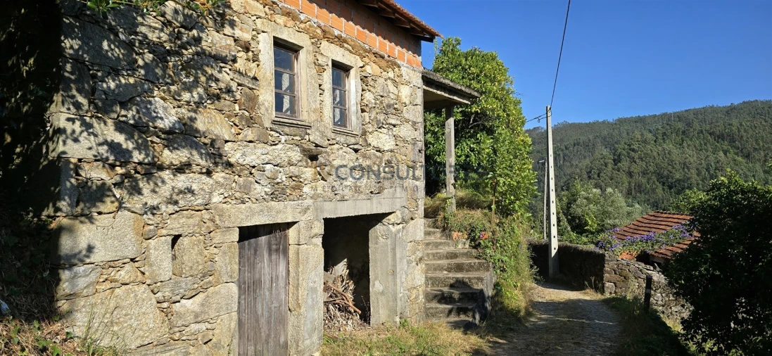 Moradia T1 para Venda em Rocas do Vouga