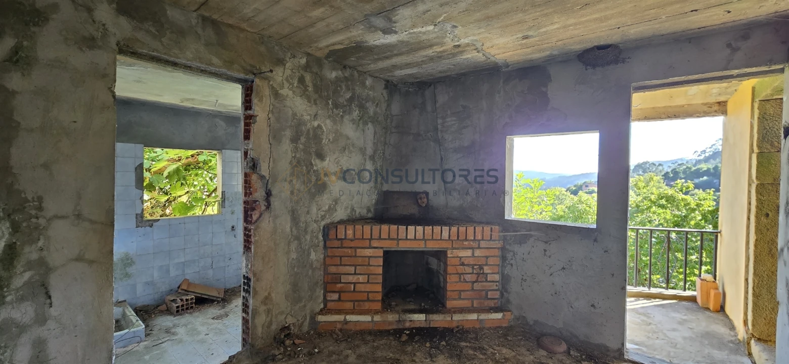 Moradia T1 para Venda em Rocas do Vouga Foto 5