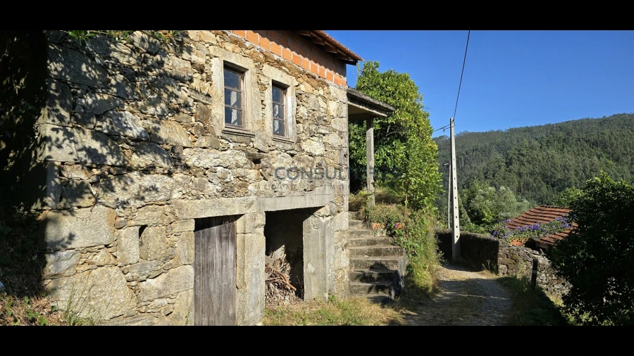Moradia T1 para Venda em Rocas do Vouga