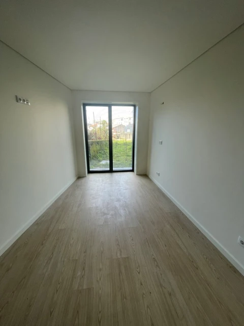 Apartamento T2 para Venda em Lordelo do Ouro e Massarelos