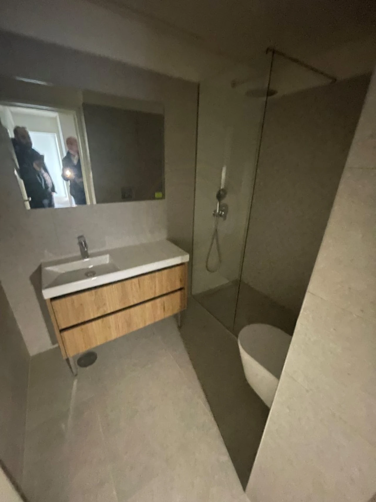 Apartamento T2 para Venda em Lordelo do Ouro e Massarelos Foto 2