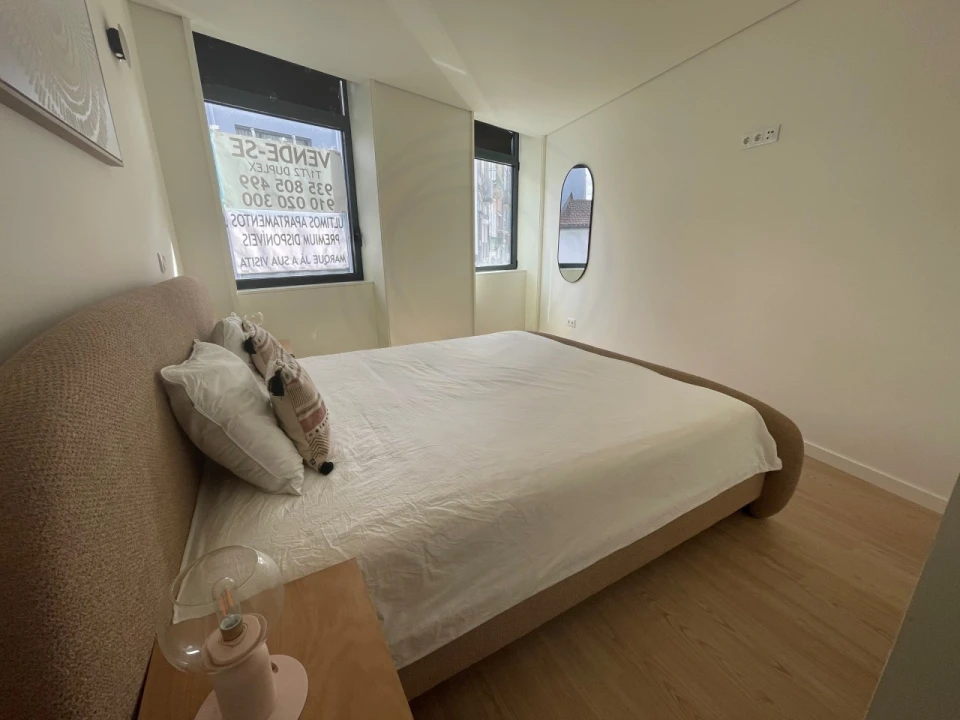 Apartamento T2 para Venda em Lordelo do Ouro e Massarelos Foto 9